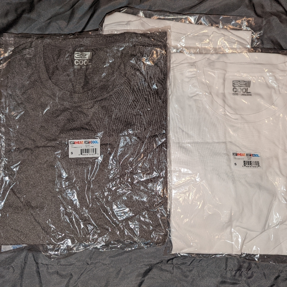 32 Degrees Dry Fit Fabric/Undershirt Tees